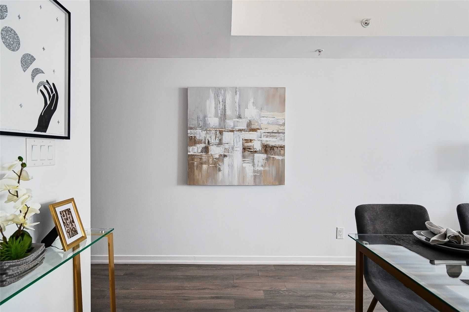 Toronto C01, ON M6K 0A3,20 Joe Shuster WAY #910