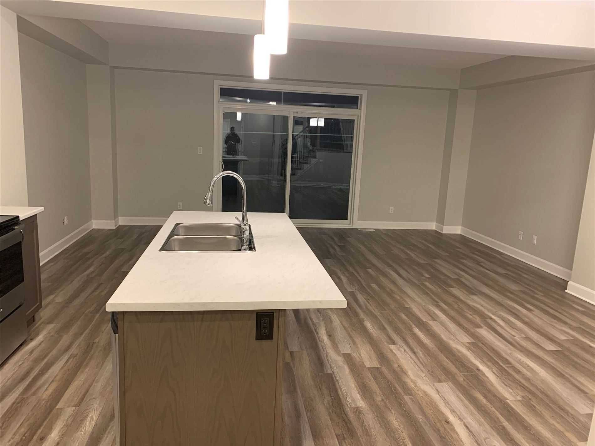 Kingston, ON K7M 3L8,1209 Max CRES