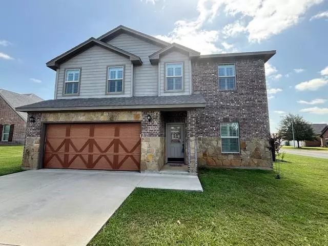 Stephenville, TX 76401,1749 Deer Run