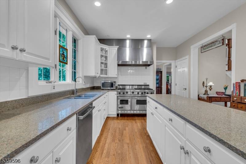 Union Twp., NJ 08802,15 White Oak Dr