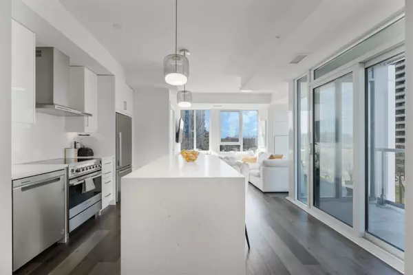 Burlington, ON L7S 0A5,500 Brock AVE #402