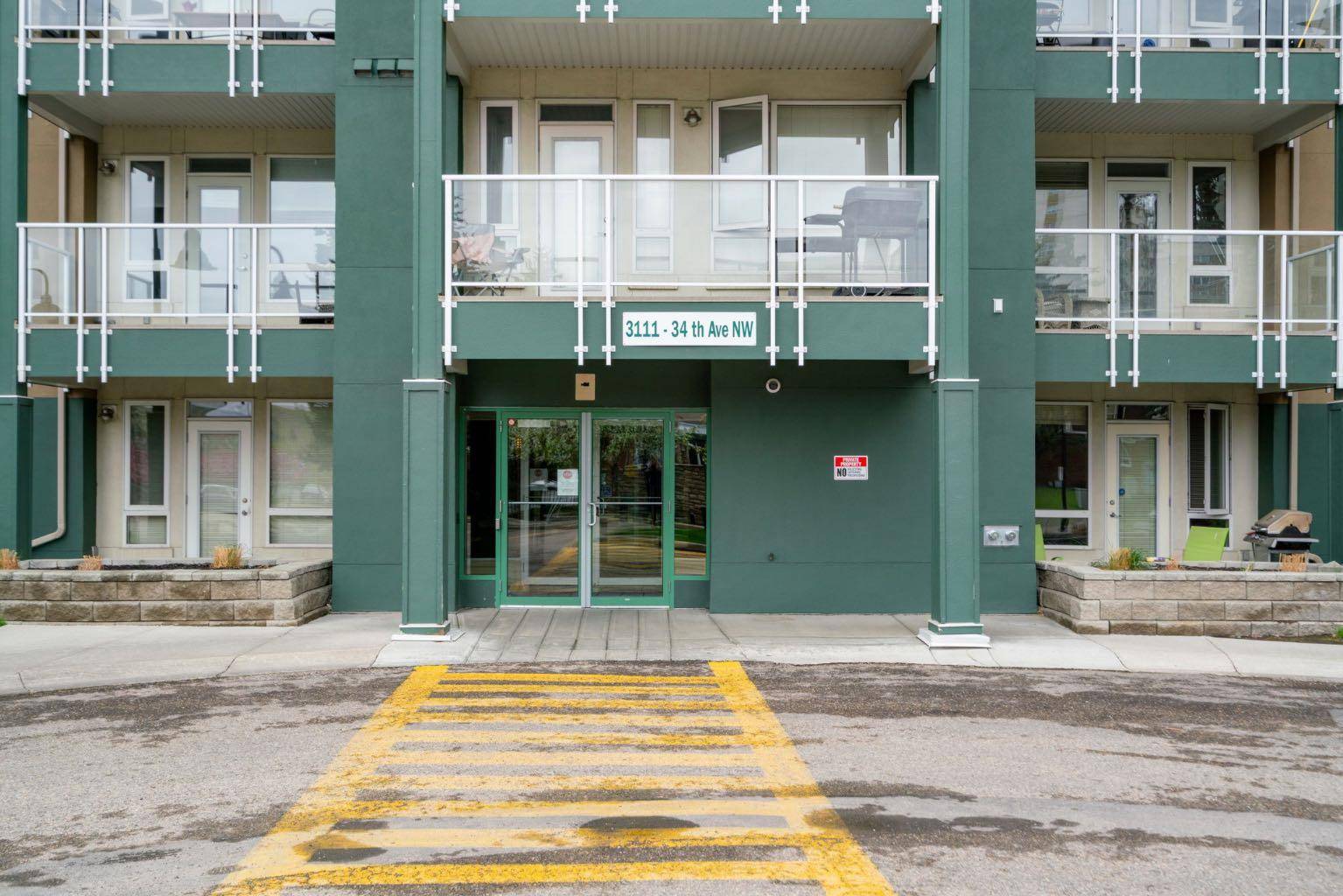 Calgary, AB T3L 0Y2,3111 34 AVE Northwest #204