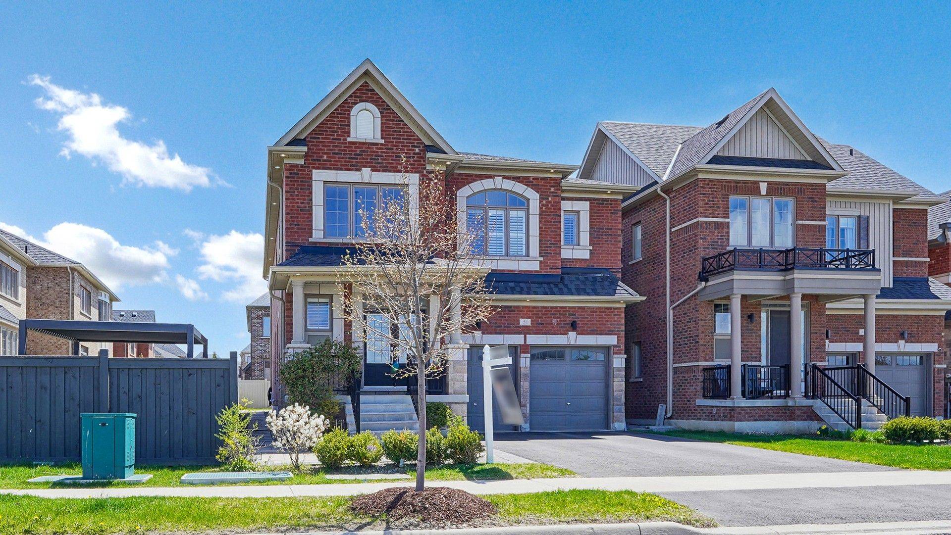 East Gwillimbury, ON L9N 0V1,51 Crimson King WAY