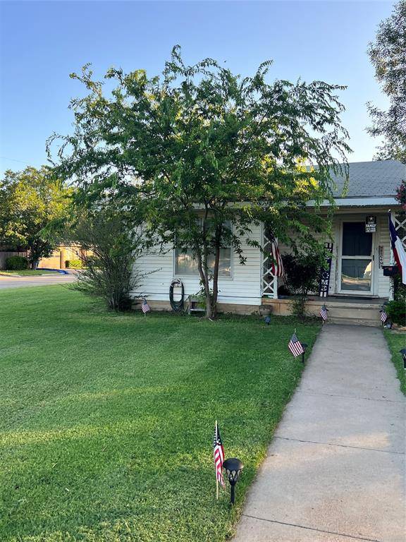 Brownwood, TX 76801,2113 4th Street