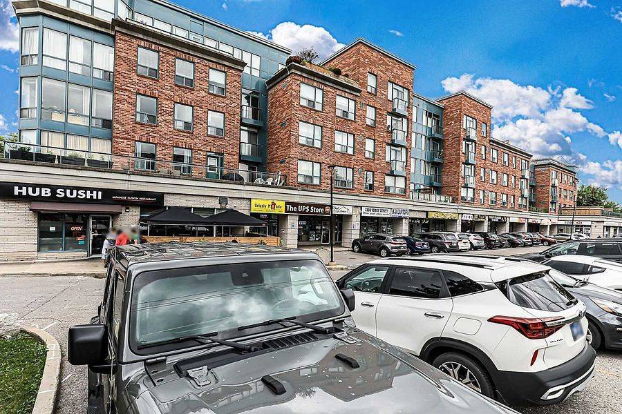 Vaughan, ON L4J 8J2,7398 Yonge ST #21D-22D