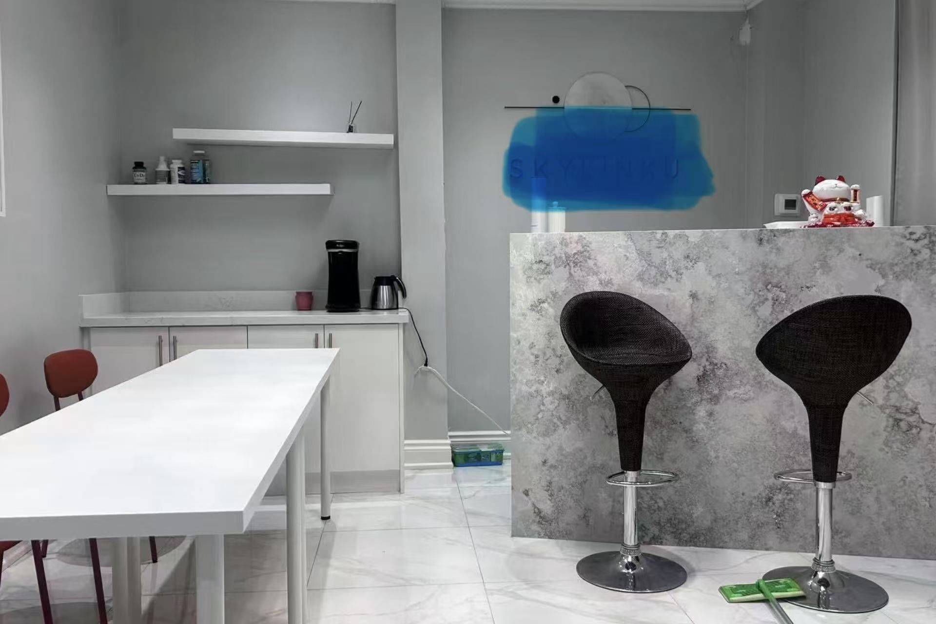 Vaughan, ON L4J 8J2,7398 Yonge ST #21D-22D