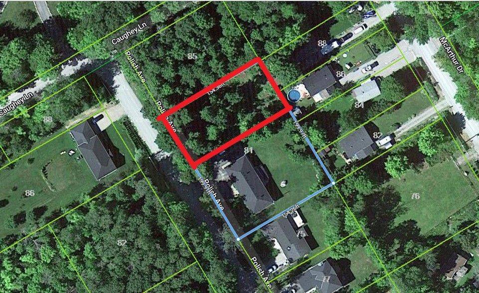 81 Polish AVE, Penetanguishene, ON L9M 1W8