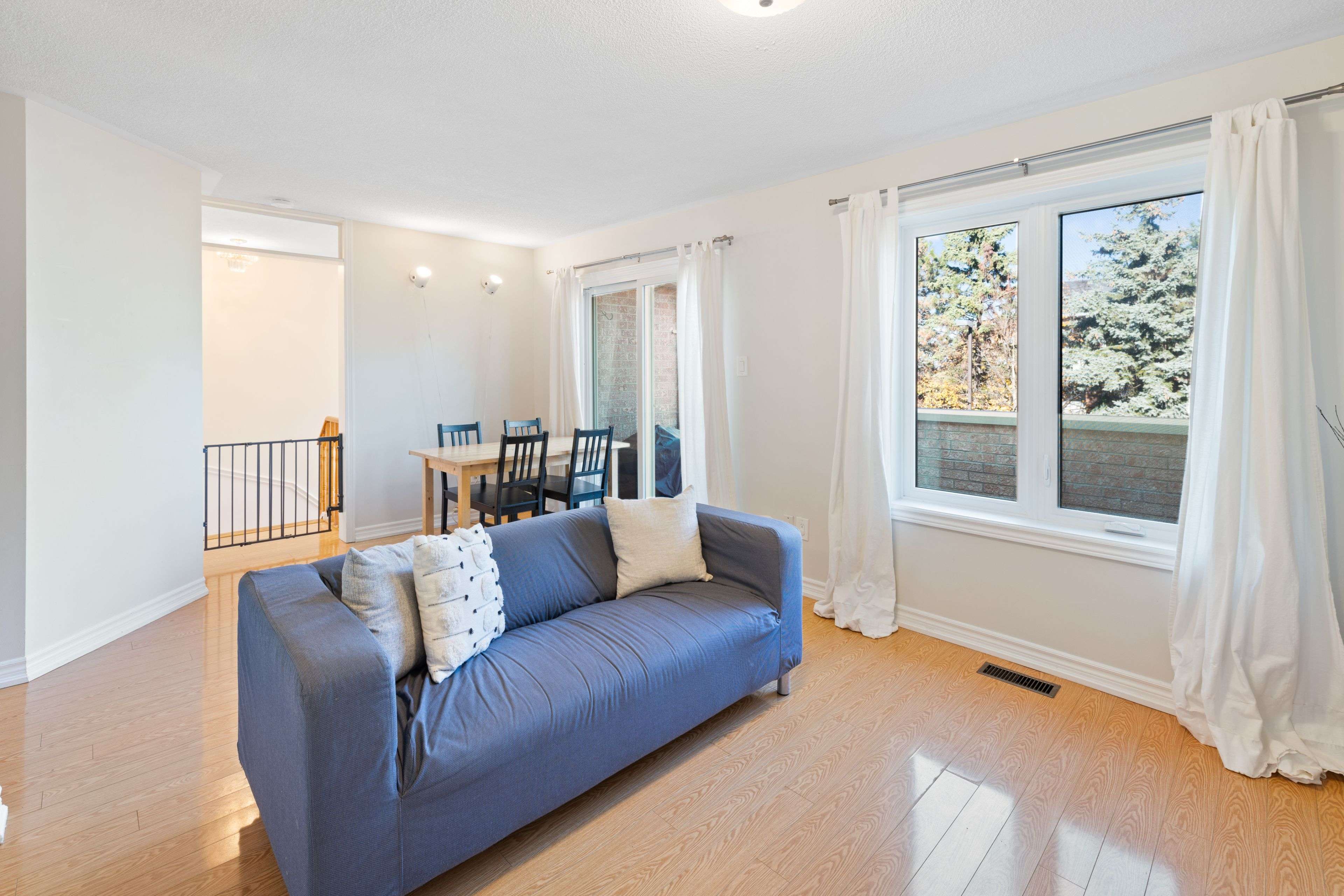 Mississauga, ON L4Z 3P5,45 Bristol RD E #28