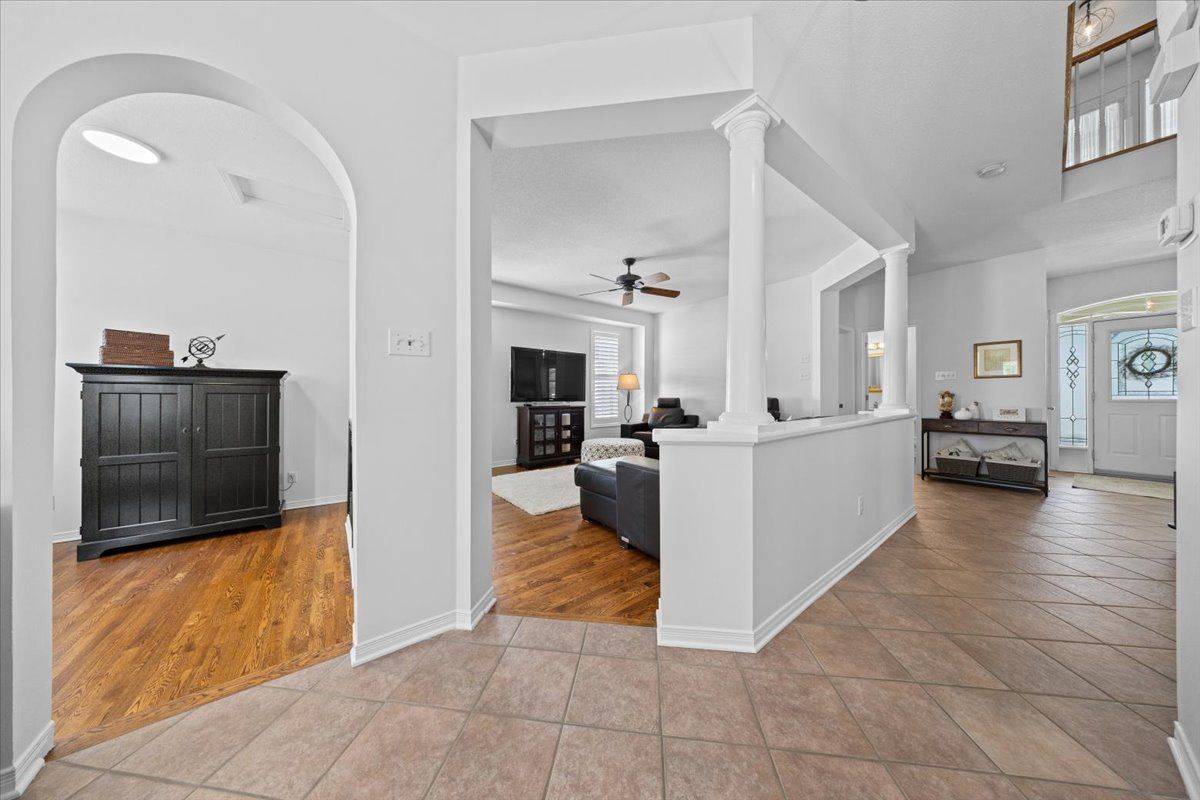 Kanata, ON K2T 1G4,57 Insmill CRES