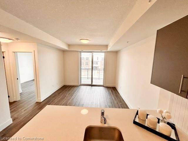 Waterloo, ON N2J 0G3,315-107 Roger ST