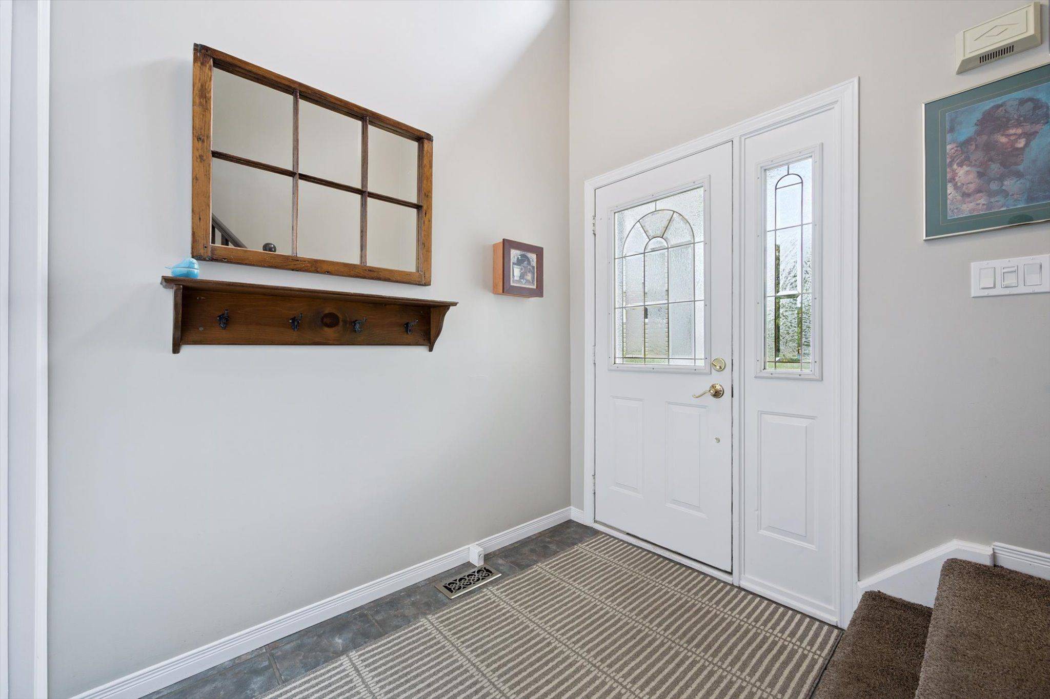 Guelph, ON N1L 1J2,25 Burke CT