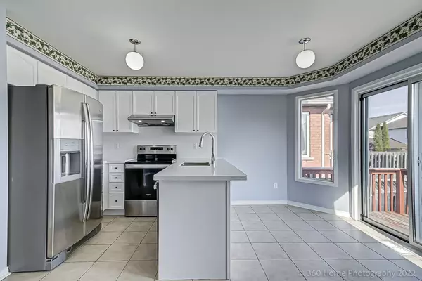 Whitby, ON L1P 1T3,78 Shenandoah DR