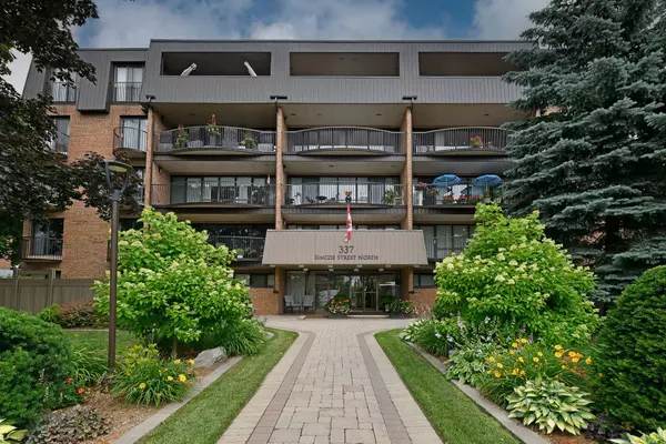 337 Simcoe ST N #306, Oshawa, ON L1G 4T2