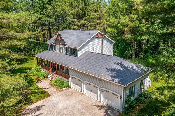 29 Robert BLVD, Springwater, ON L0L 1V0