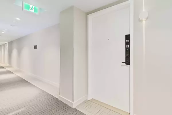 Mississauga, ON L5B 0M3,3900 Confederation Pkwy #3501