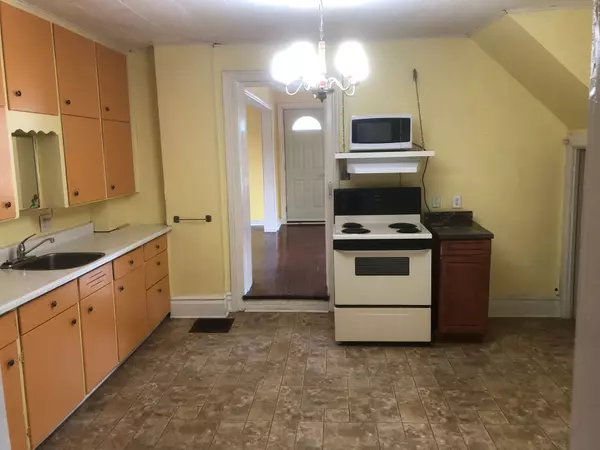 Brockton, ON N0G 2V0,204 Amelia ST