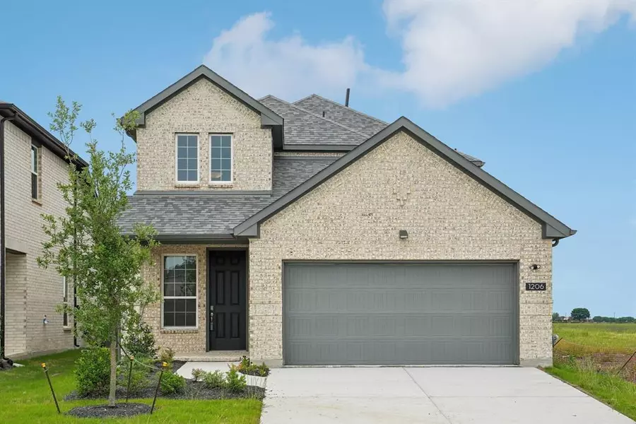 1206 Triton Drive, Seagoville, TX 75159