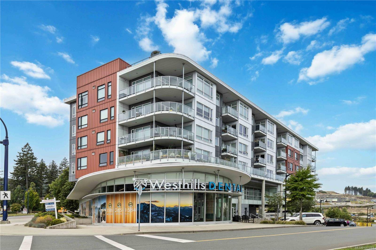 1311 Lakepoint Way #310, Langford, BC V9B 0S7