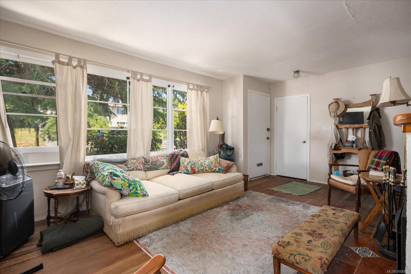 Nanaimo, BC V9R 1V7,447 Aysgarth St