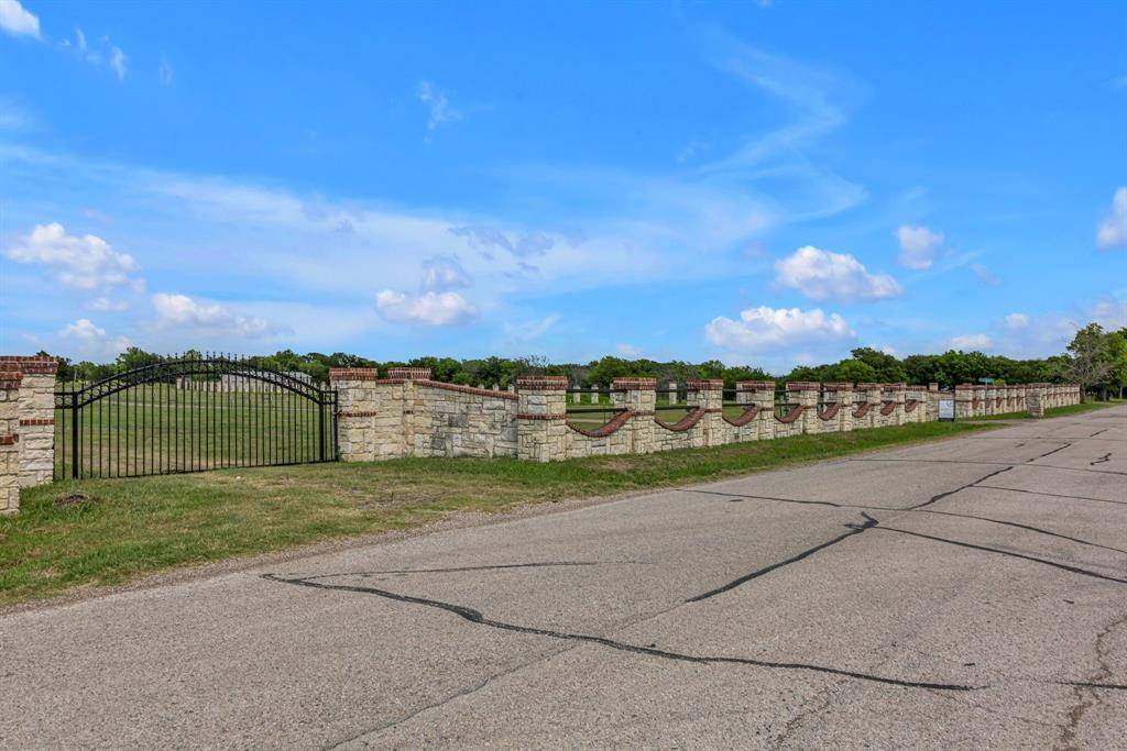 Forney, TX 75126,9420 Old Nacogdoches Trail