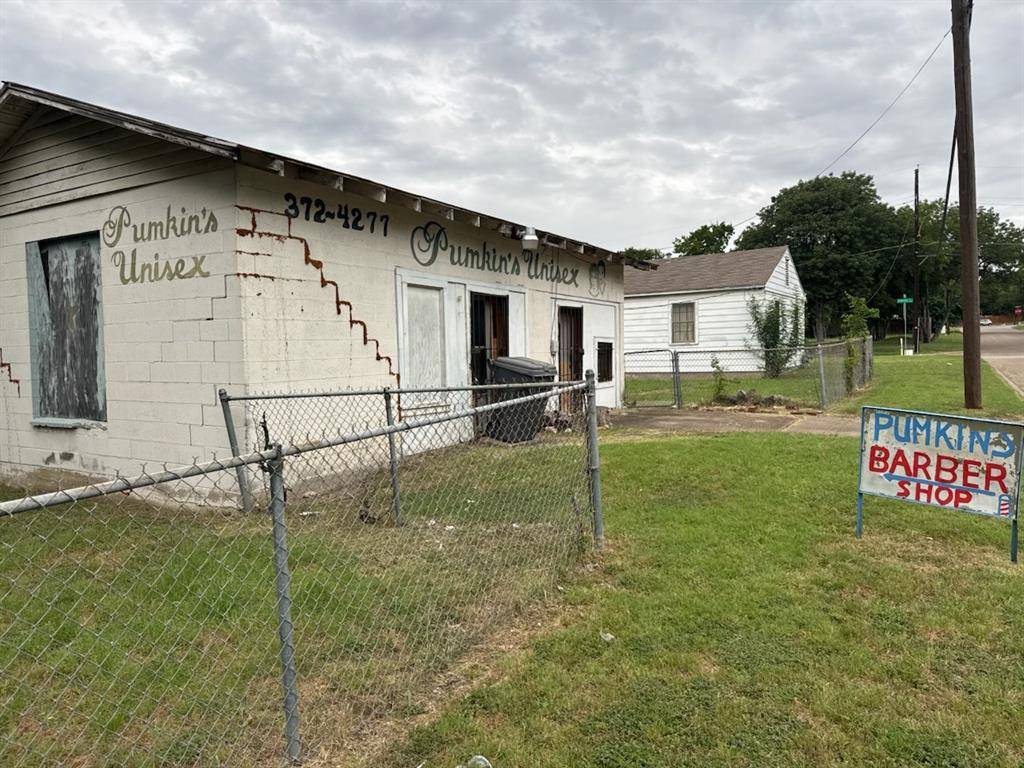 Dallas, TX 75216,1446 Oakley Avenue