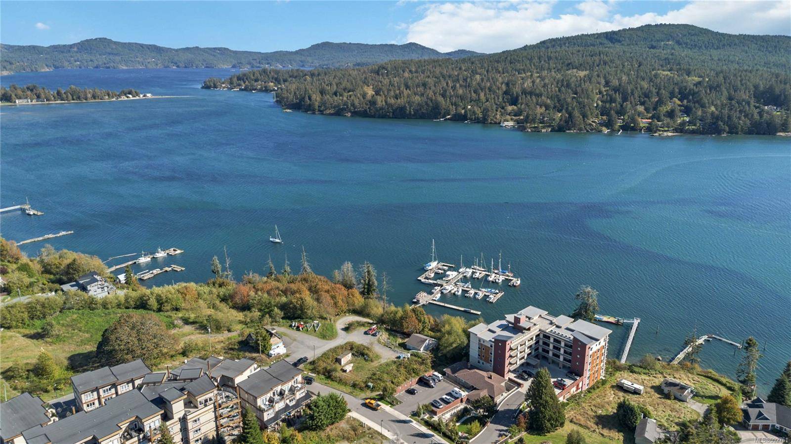 6609 Goodmere Rd #203, Sooke, BC V9Z 1P5