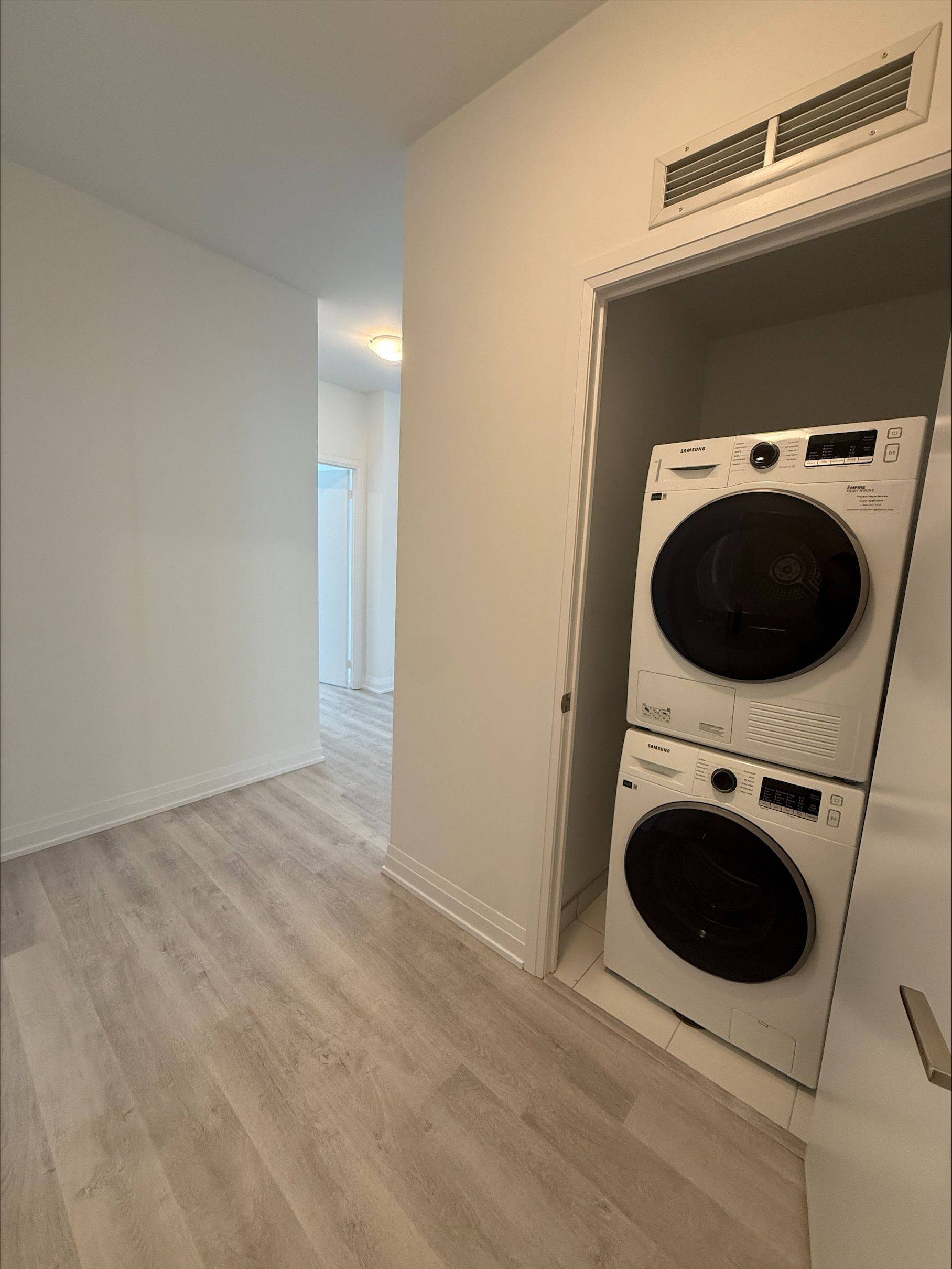 Toronto C08, ON M5A 0Y5,15 Richardson ST #524