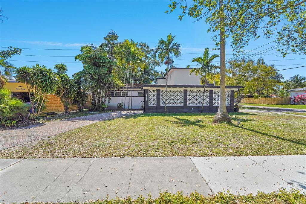 1180 Quail Ave, Miami Springs, FL 33166