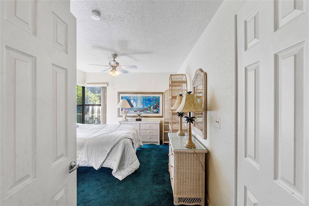 Coconut Creek, FL 33063,4670 NW 22nd St #4670