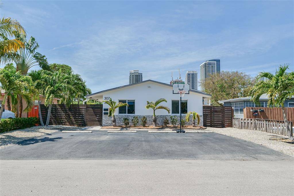 309 SW 8th St, Fort Lauderdale, FL 33315