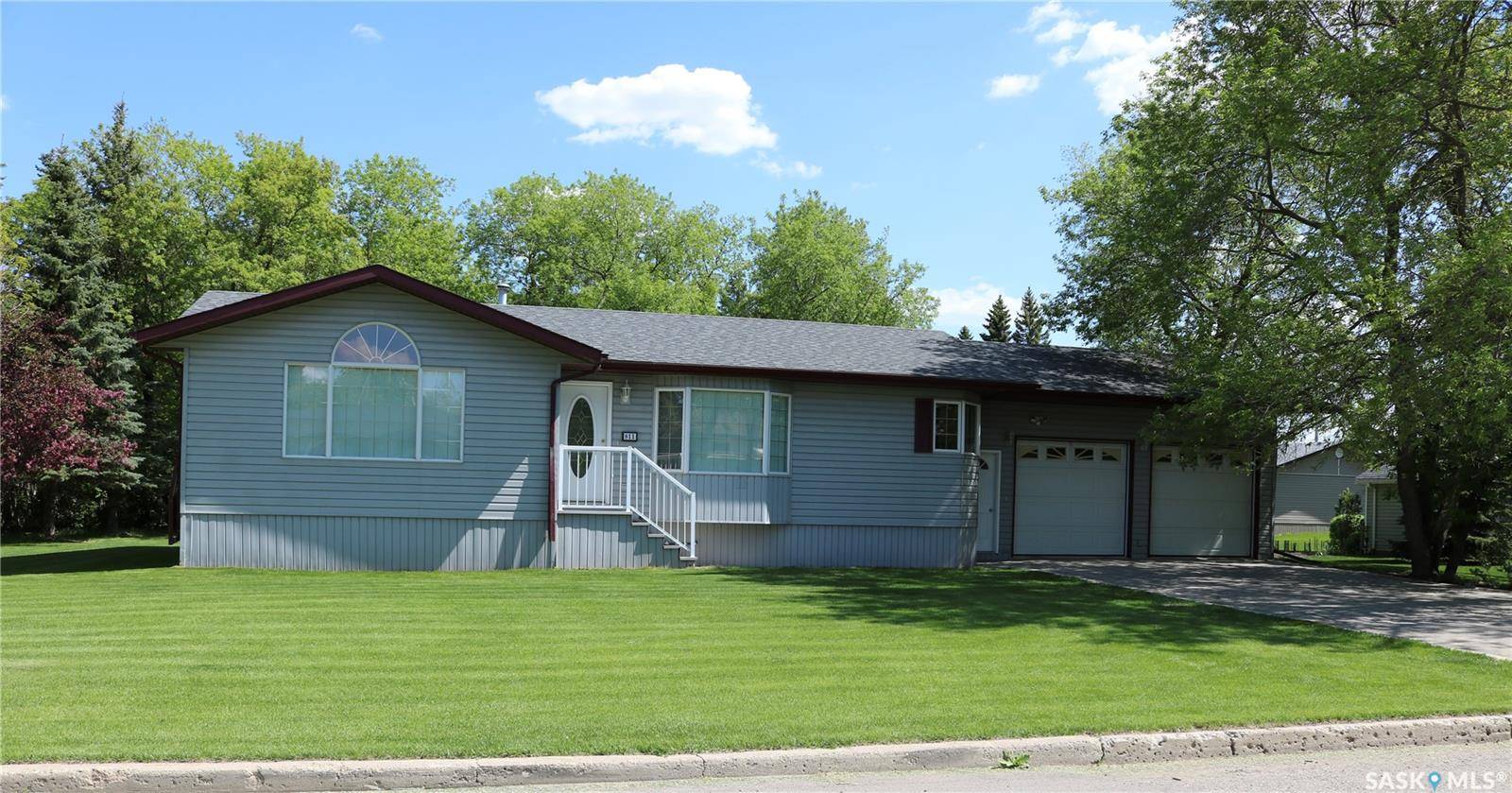 811 Alberni STREET, Moosomin, SK S0G 3N0