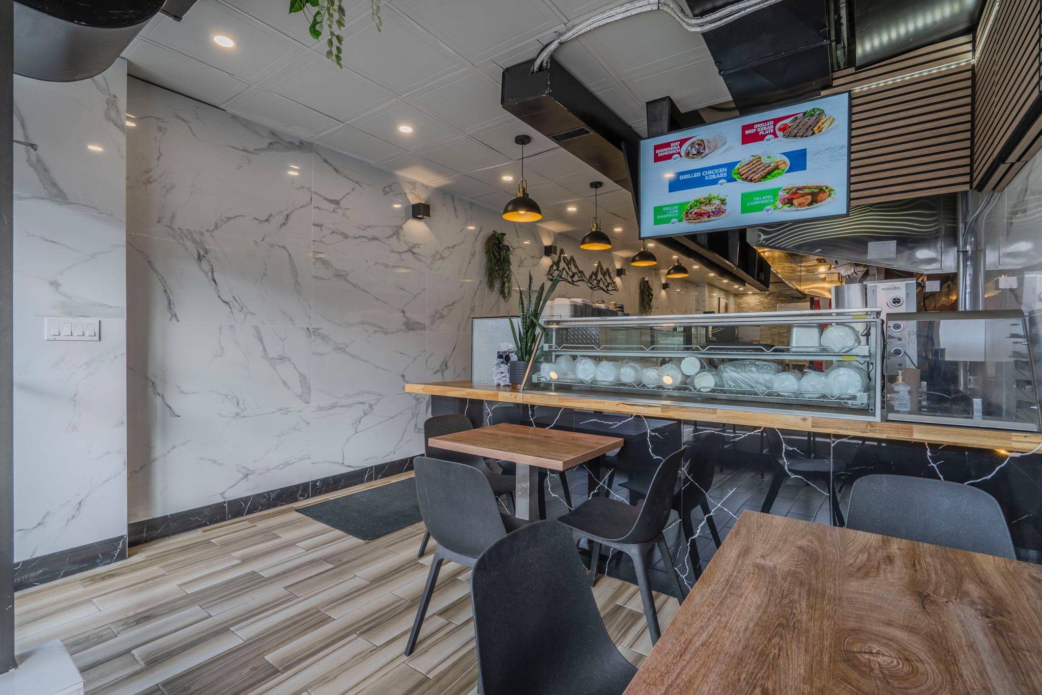 Toronto W02, ON M6H 1M8,1106 Bloor ST W