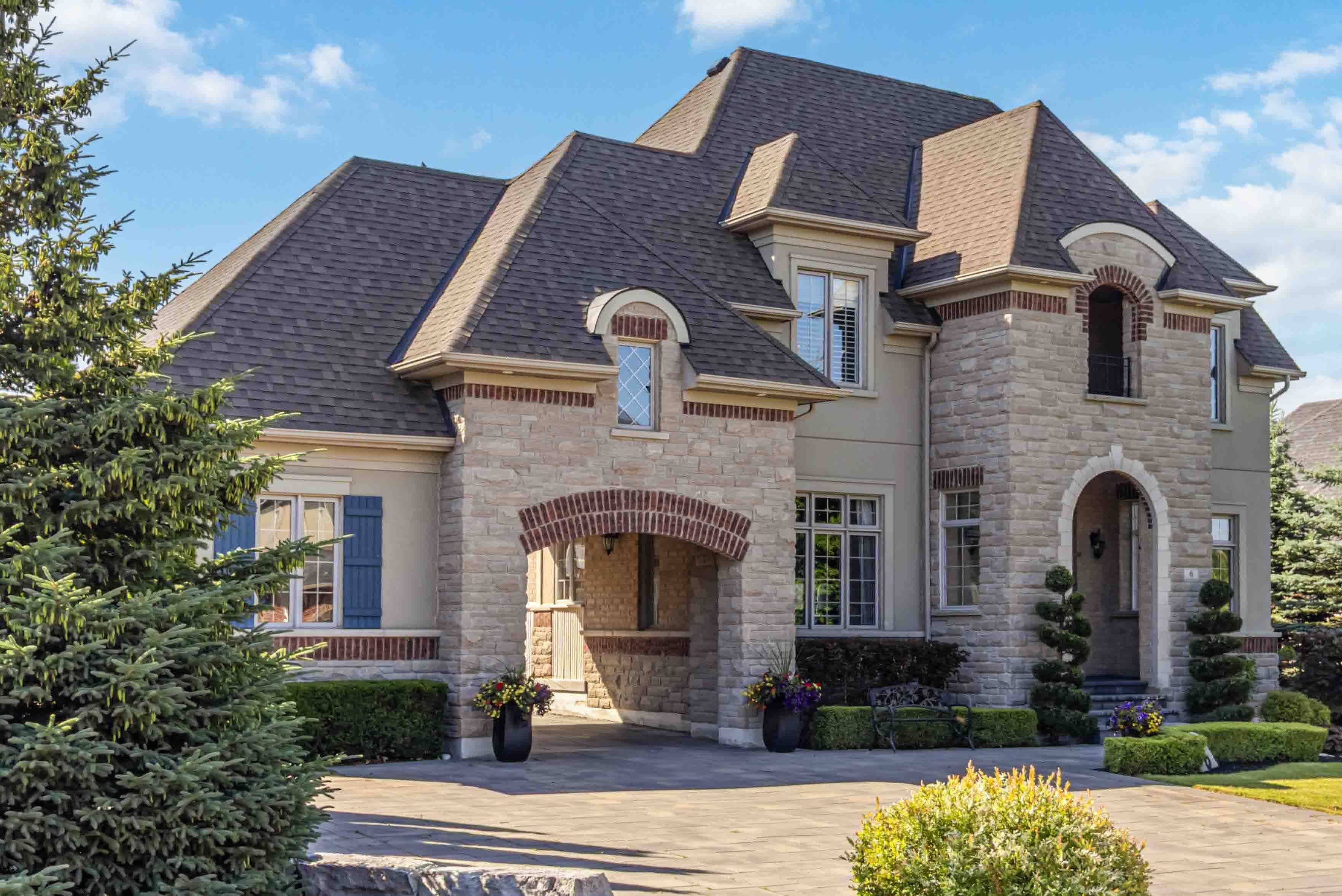6 Holdroyd CT, Halton Hills, ON L7G 0E8