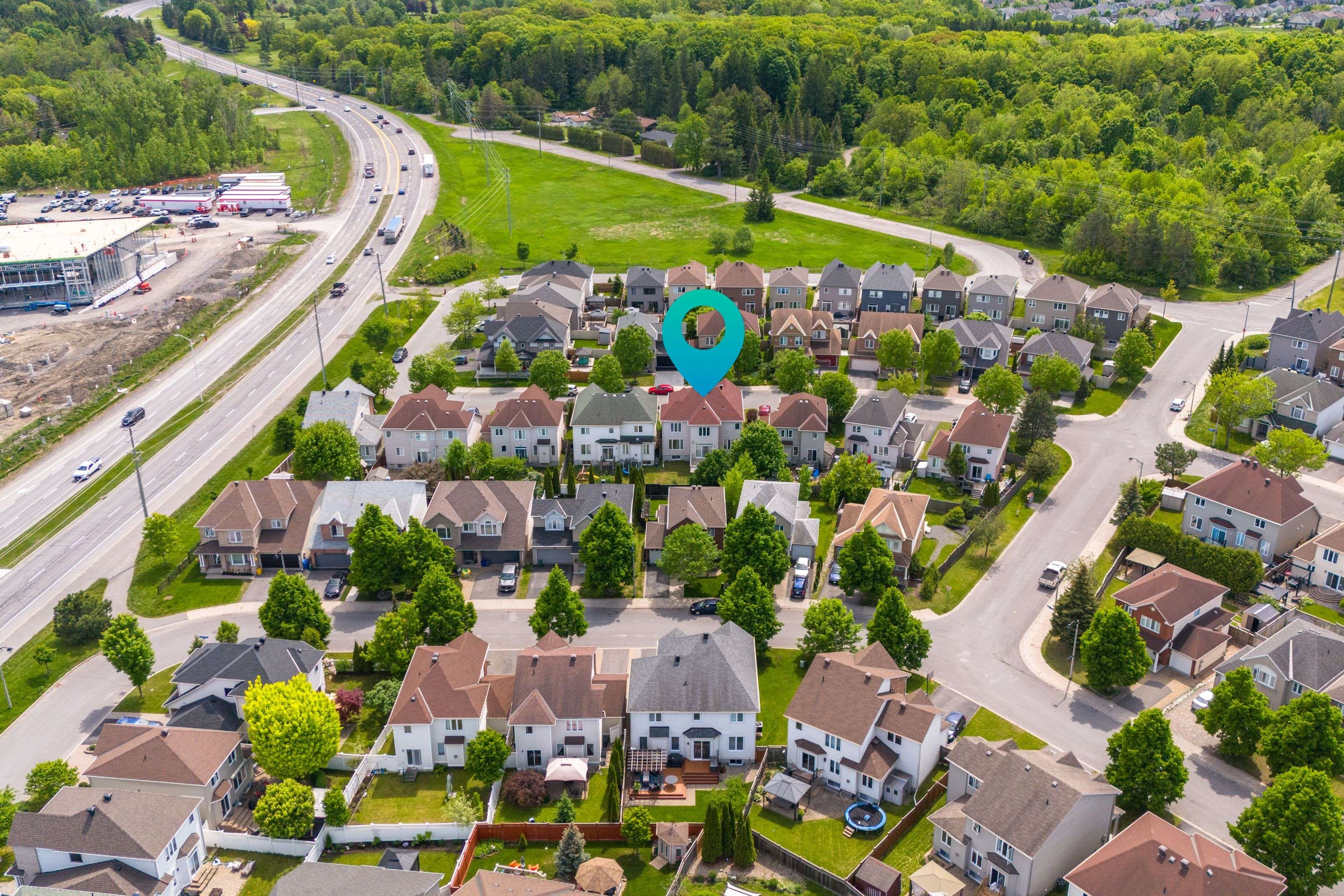 Barrhaven, ON K2G 7A8,119 Willow Creek CIR