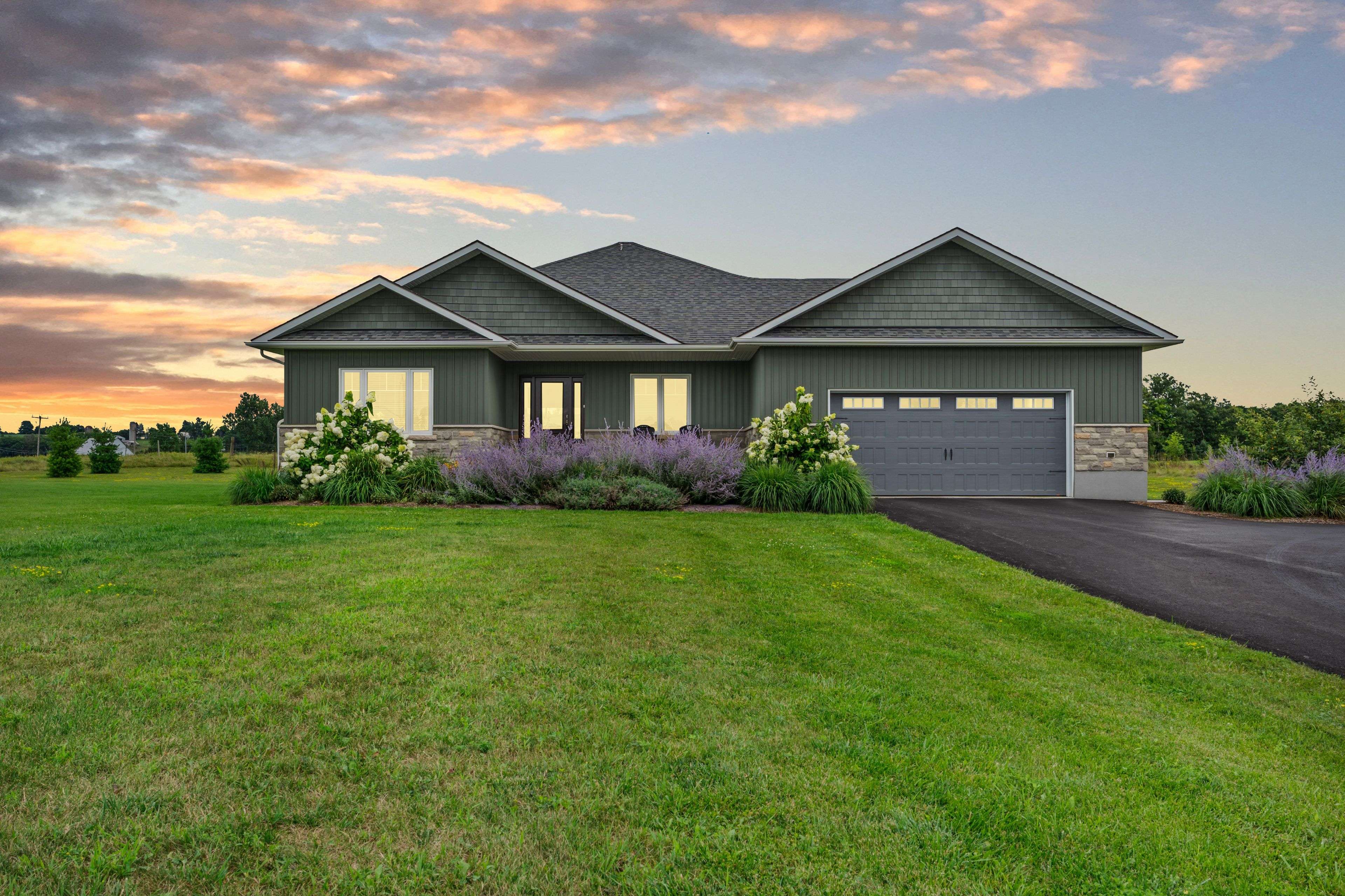Frontenac, ON K0H 1X0,5 Sandstone CT