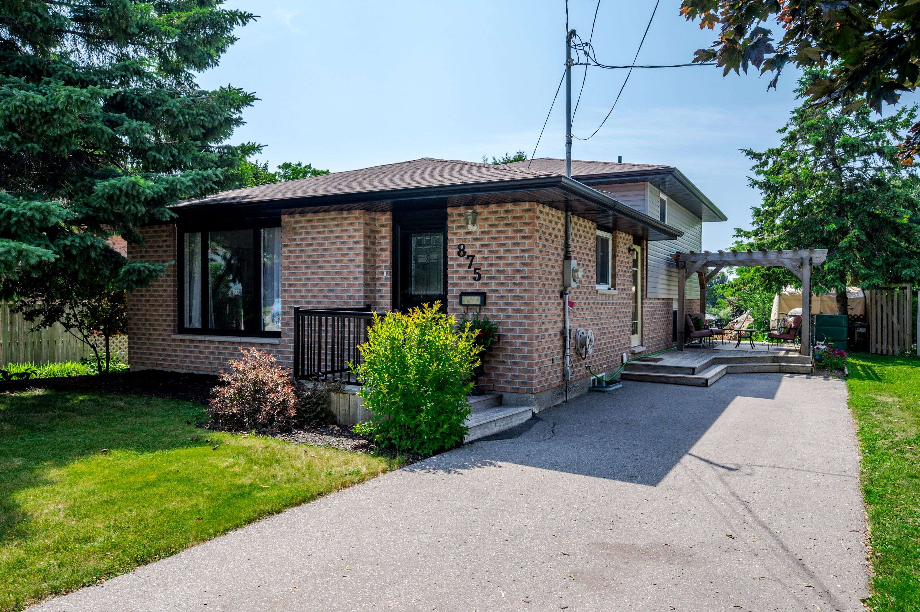 875 Westwood CRES, Cobourg, ON K9A 5B3