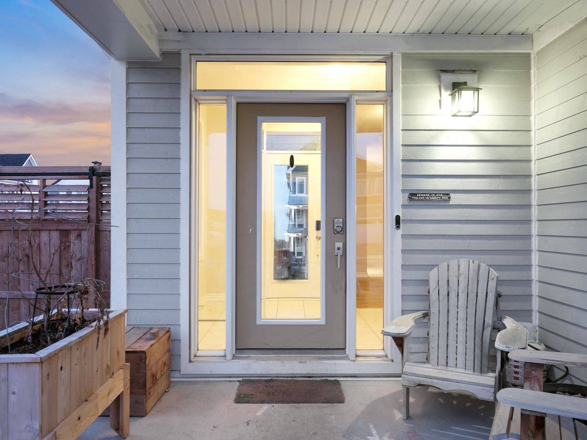Stittsville - Munster - Richmond, ON K0A 2Z0,283 Meynell RD