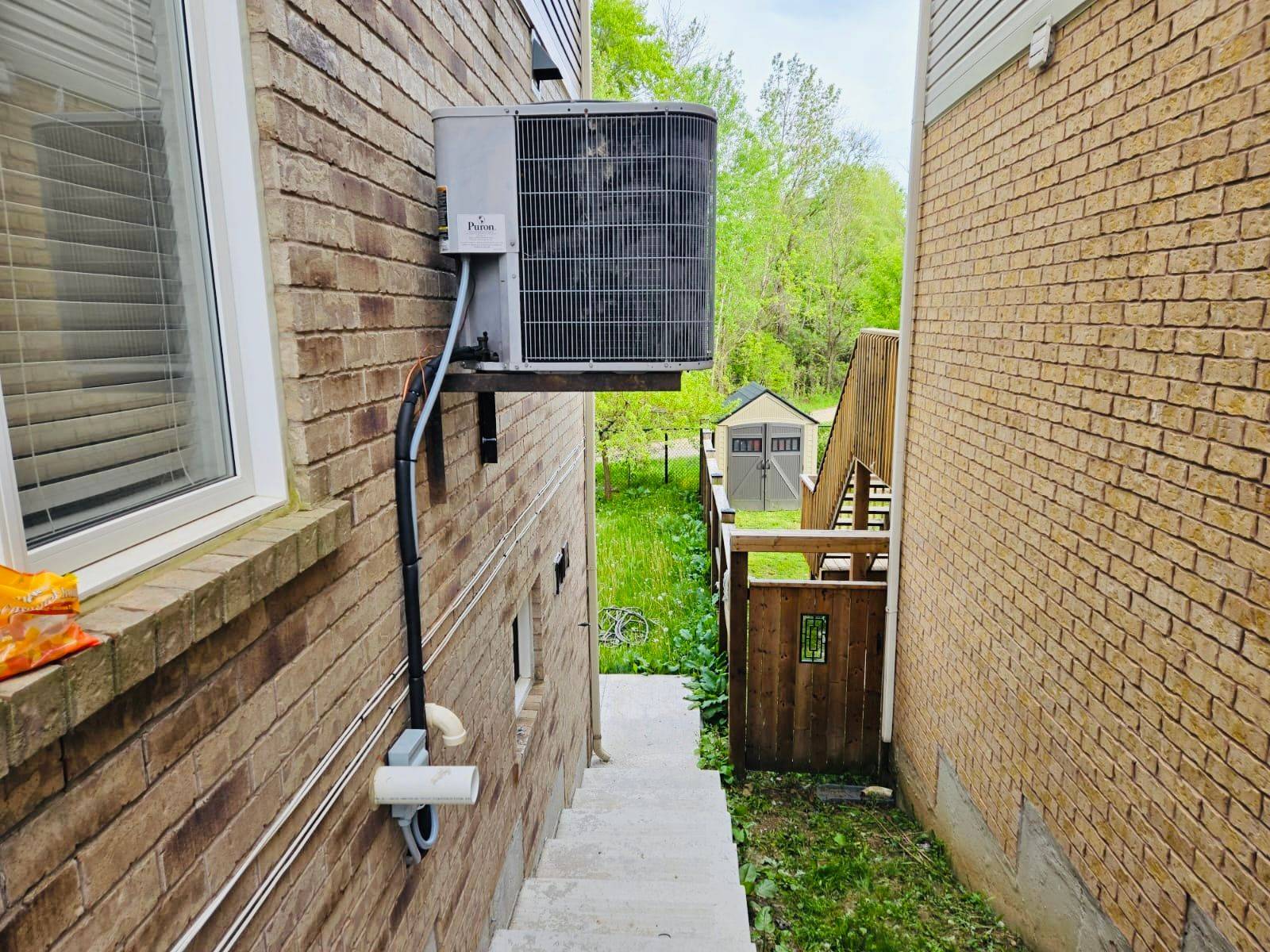 Cambridge, ON N3C 0C5,27 Chase CRES #Basement