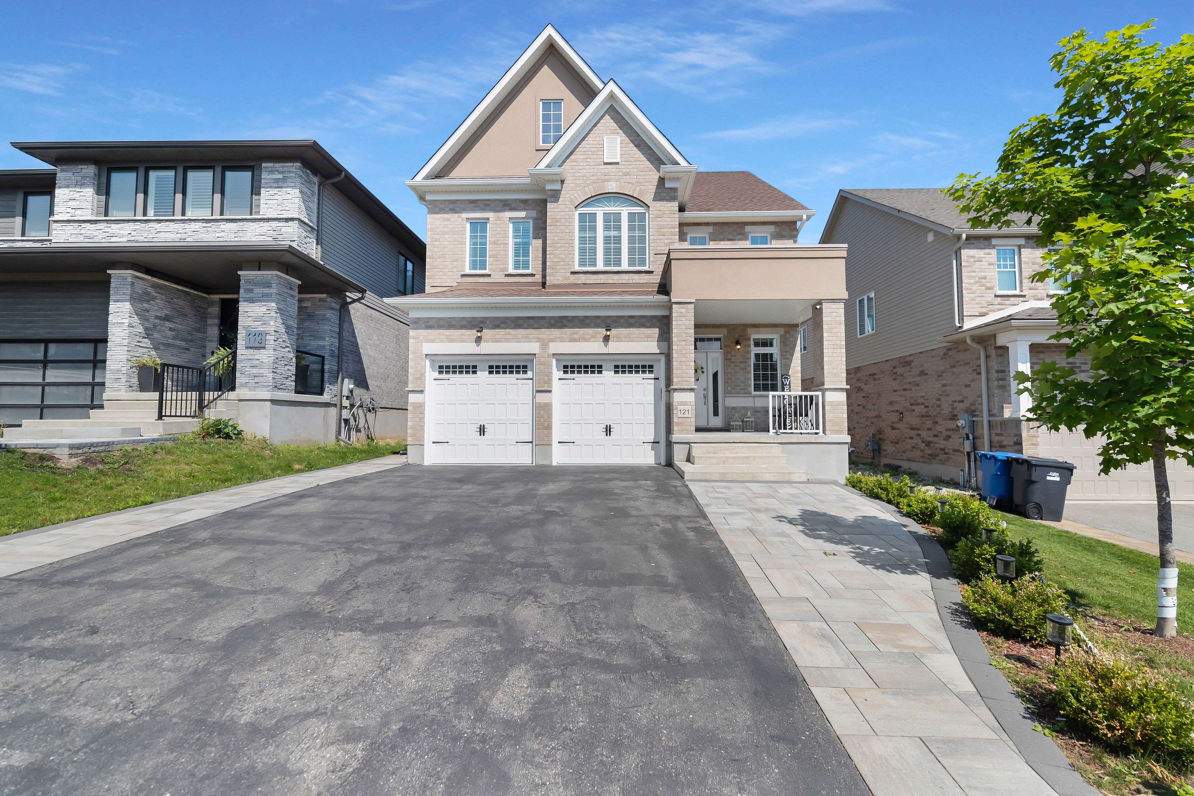 Guelph, ON N1G 0H1,121 Lovett LN
