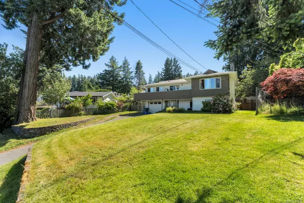 405 Tamarack Rd, Colwood, BC V9B 2R4