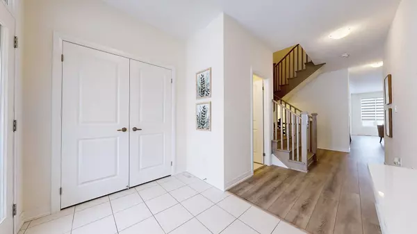 Pickering, ON L1X 0G3,1059 Cameo ST