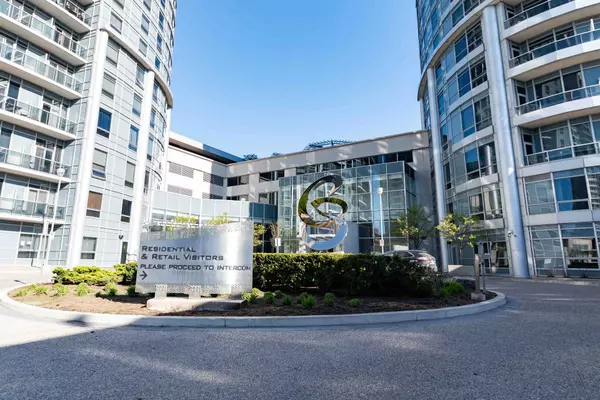 Toronto E07, ON M1S 0G4,135 Village Green SQ #1423