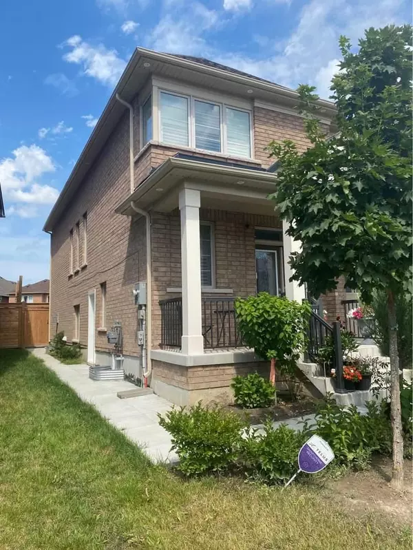 2409 Dress Circle CRES #Lower Level, Oshawa, ON L1L 0L9
