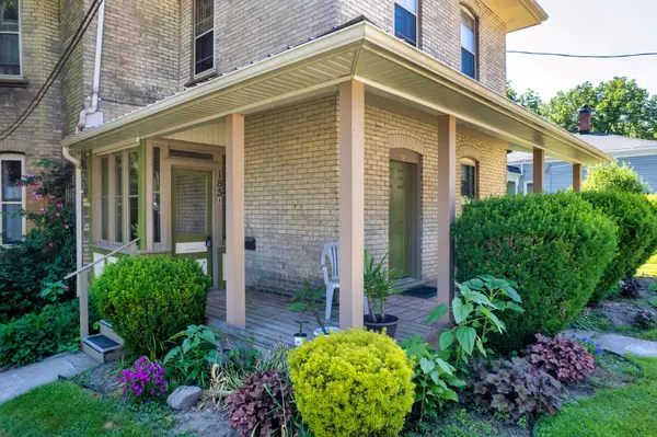 Ingersoll, ON N5C 3G1,185 John ST