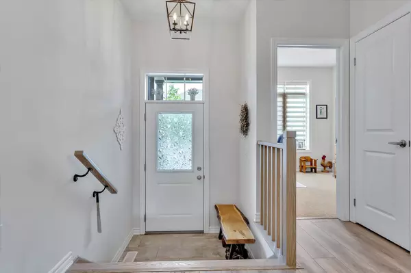 Kawartha Lakes, ON K0M 1A0,17 Lakewood CRES #36