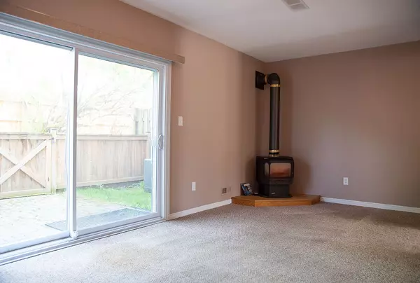 London East, ON N5V 4N5,1990 Wavell ST #63