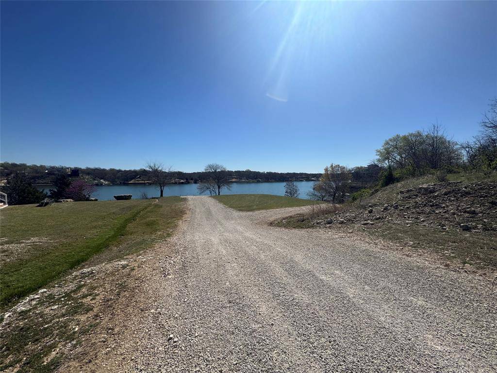 Gainesville, TX 76240,150 Scenic Point