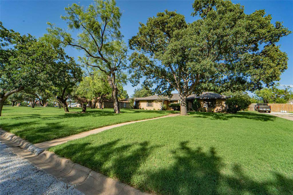 Breckenridge, TX 76424,408 Ridge Road