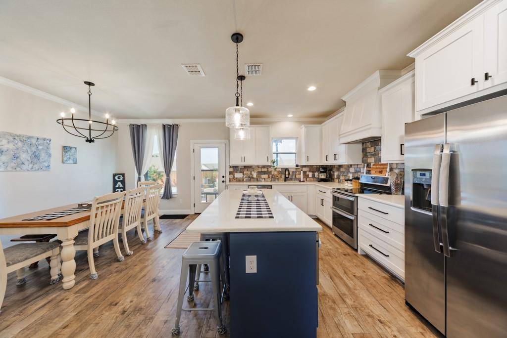 Springtown, TX 76082,825 Holbrook Road