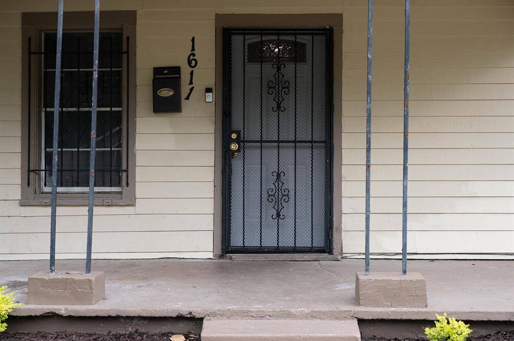 Dallas, TX 75203,1611 Avenue B